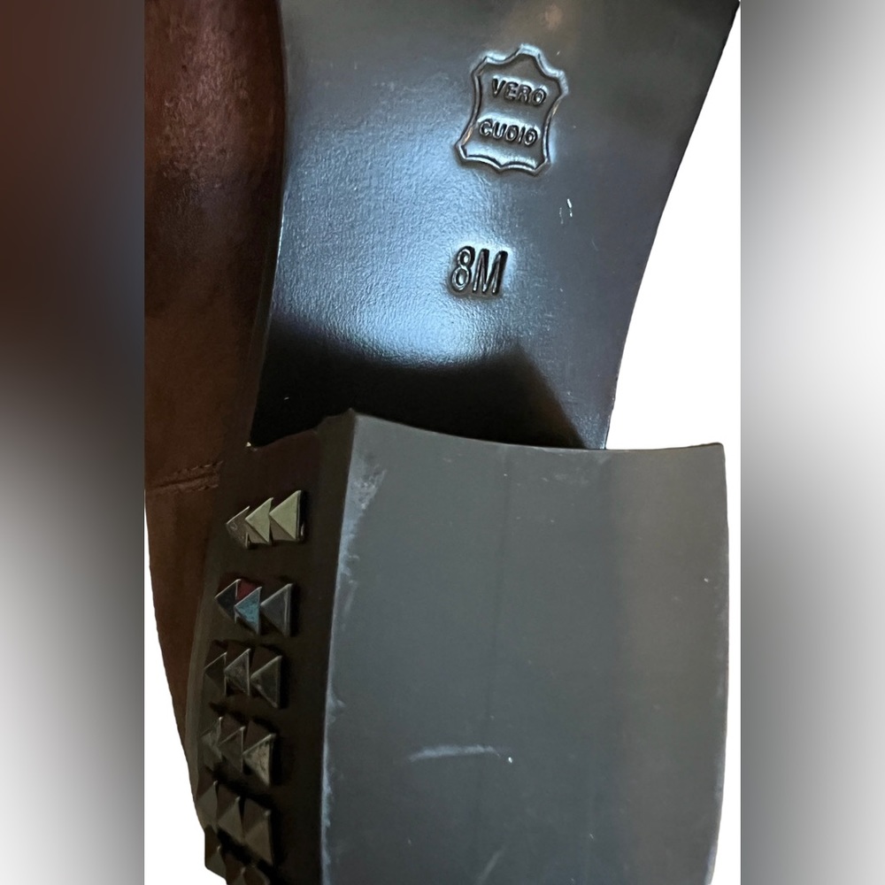 🤎 NIB! Donald Pliner Suede Stud Booties - Picture 13 of 13